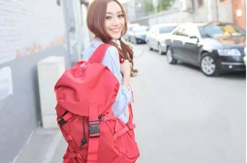 如果你没有会拍照的男朋友 跨国旅行你不可不知的8件事