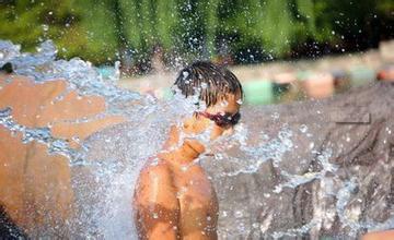 桑拿天易猝死，这7类人一定要注意