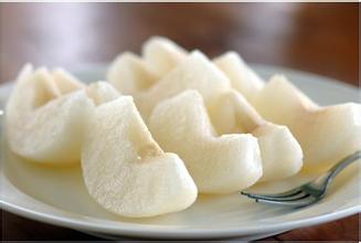 饭后吃个梨，体内没垃圾