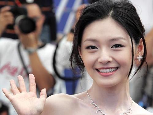 如何化妆才能嫁豪门？学大S赵薇旺夫美妆