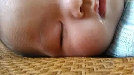 哈哈 | 万万没想到打败我的不是天真！是天真热！