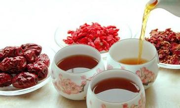 常吃大枣泡水给养肝排毒