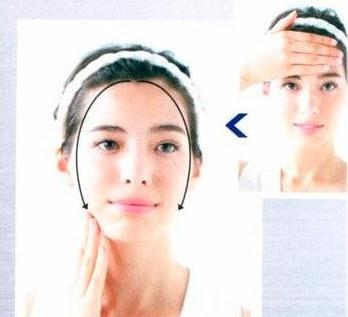 洗脸就能年轻3岁？手法正确没什么不可能