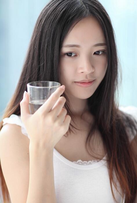 睡前做好这几件事 护肤功效加倍